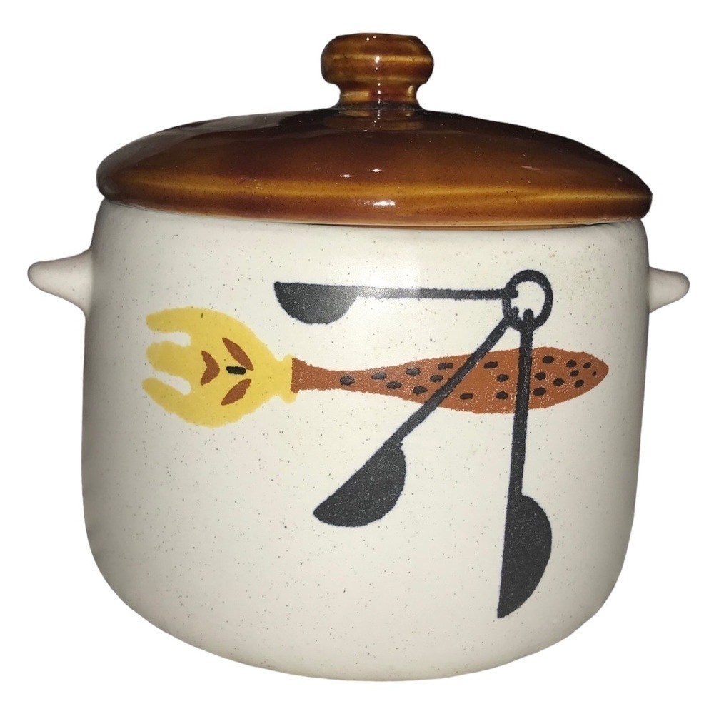 Vintage West Bend USA Pottery Bean Soup Pot MCM